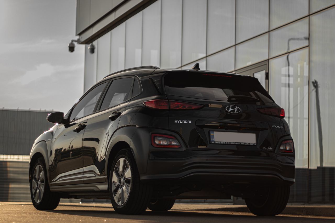 Best Used EVs for Hot Canadian Summers (Okanagan, Southern Ontario, Prairies)