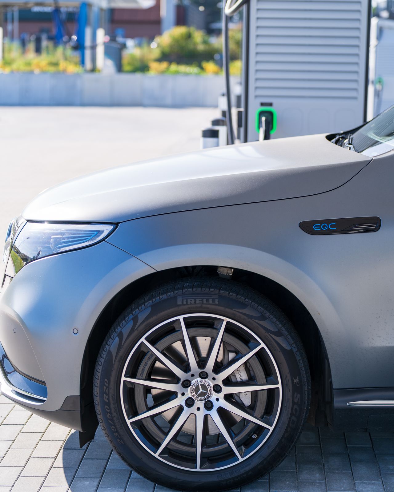 Should You Precondition Your EV Battery in Summer Too?